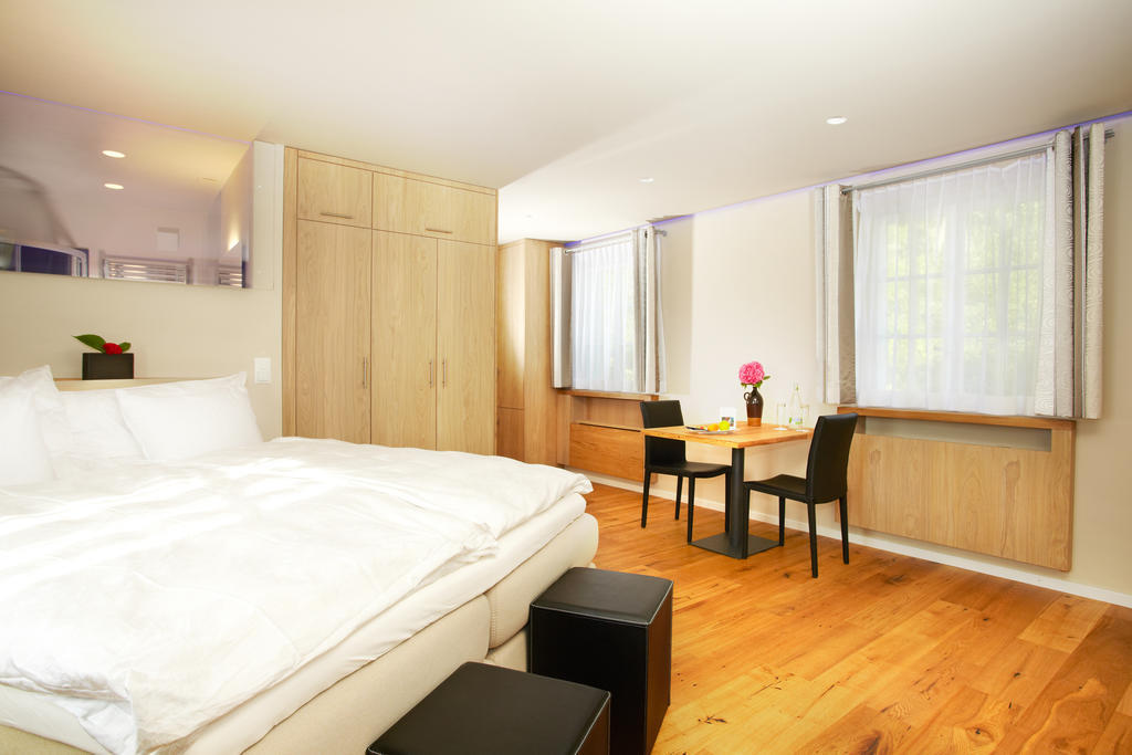 Chateau Attisholz Riedholz Room photo