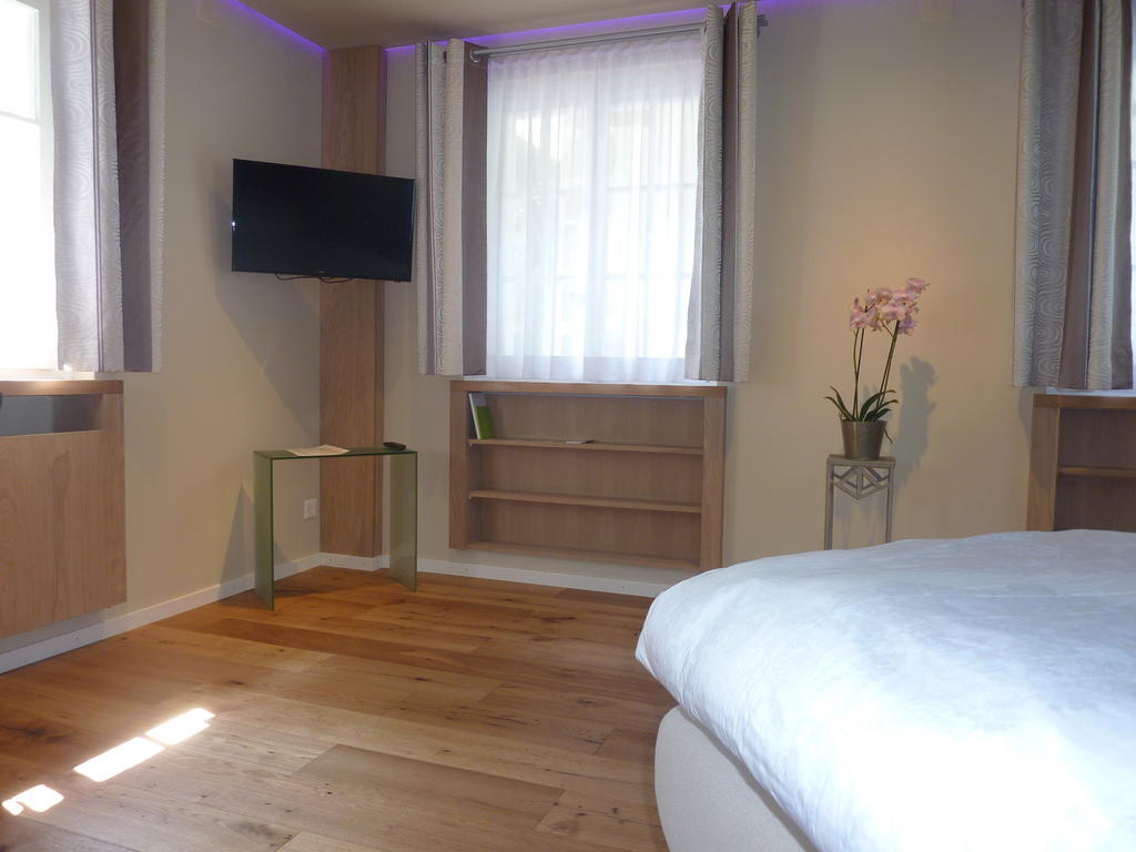 Chateau Attisholz Riedholz Room photo